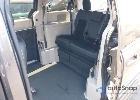 2016 Dodge Grand Caravan Sxt из США, поврежденный, VIN 2C4RDGCG7GR358225